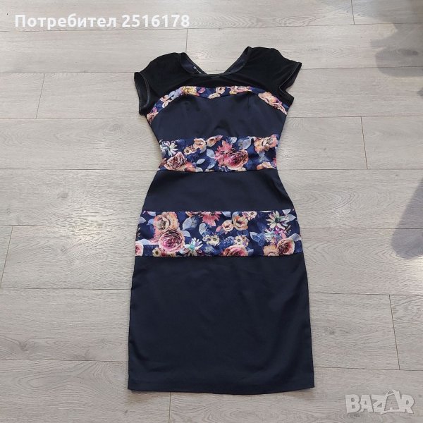 Тъмносиня рокля с флорален акцент!!!, снимка 1