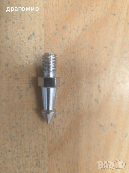 опора за крак на статив или монопод, снимка 1