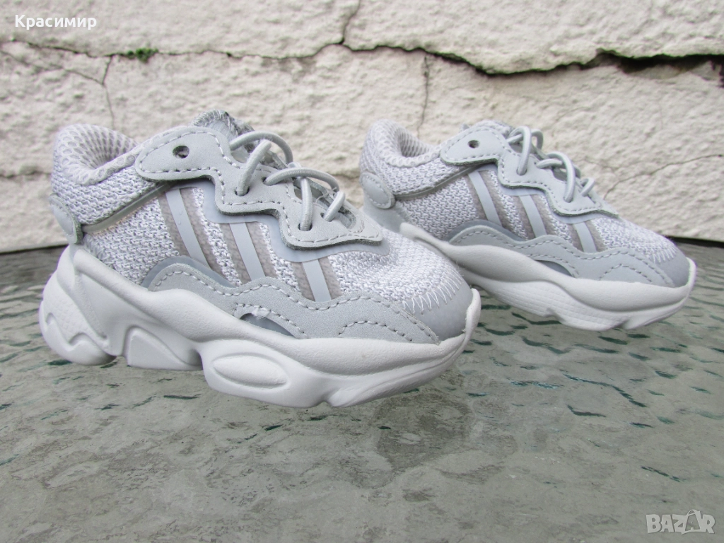 Детски маратонки Adidas Ozweego, снимка 1