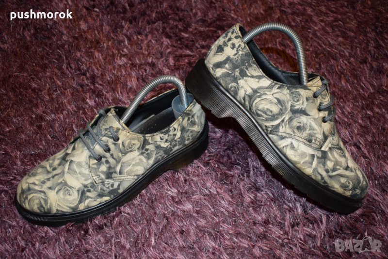 DR MARTENS Lester Black Grey Skull & Roses Print Fine Canvas shoes 38 , снимка 1