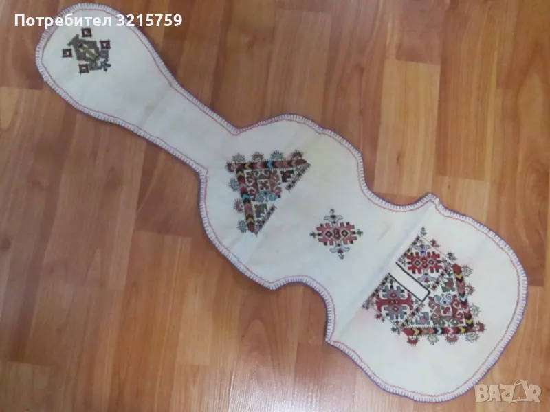 19век ръчна бродерия, каре, покривка,цигулка,фолк мотиви, снимка 1