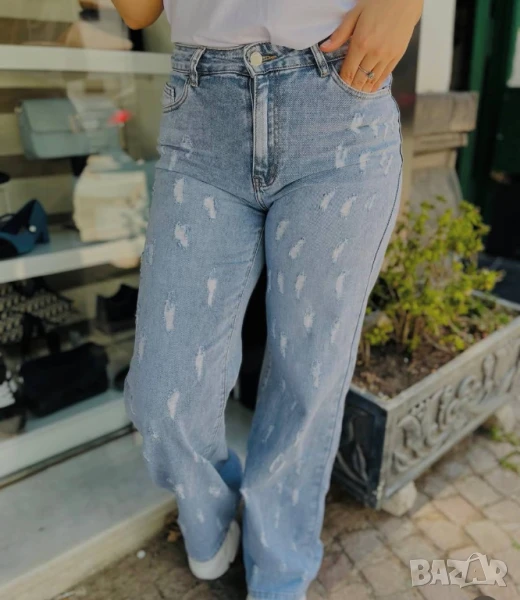 Дънки с накъсан ефект Лек деним с еластичност , снимка 1