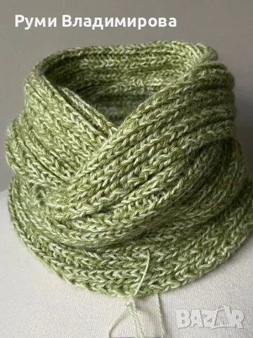 Светлозелен шал/ тип яка от 100 % alpaca, с етикет, снимка 8 - Шалове - 49484144