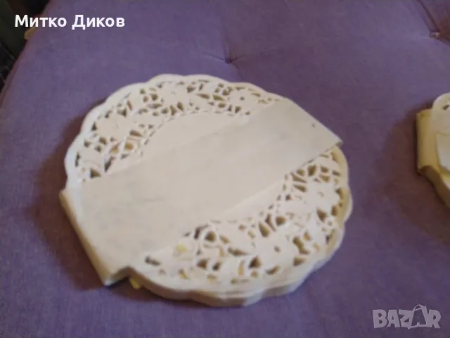 Дантелена салфетка 2броя по 60 салфетки вътре на  Чайка Варна, снимка 3 - Други стоки за дома - 49681132