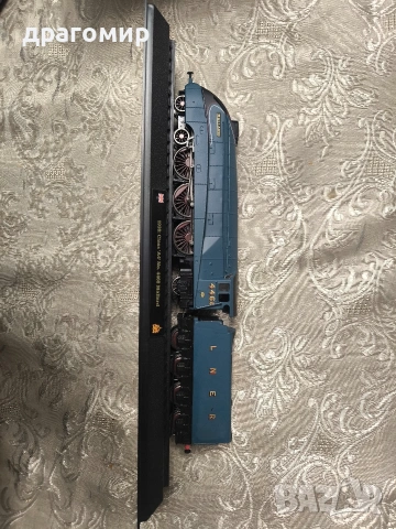 1938: CLASS 'A4' N.4468 Mallard колекционерско влакче