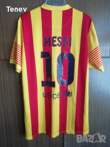 Barcelona Lionel Messi Nike тениска футболна фланелка размер М Барселона Меси , снимка 1 - Тениски - 41382814