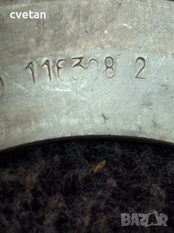 Пръстен колянов вал Жук, снимка 2 - Части - 49786579