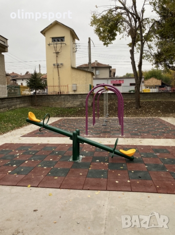 Люлка везна FY13305  Изработена от масивни поцинковани и прахово боядисани профили ф114 мм, снимка 3 - Спортна екипировка - 36092515