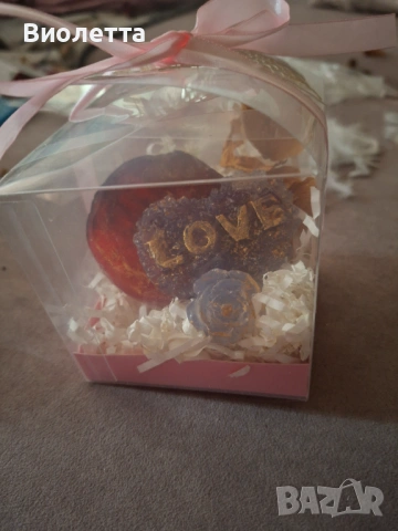 Подаръчни ръчно изработени сапуни – подаръчен комплект, снимка 6 - Декорация за дома - 53850037