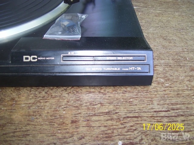 Hitachi HT 7A, снимка 2 - Грамофони - 50699701