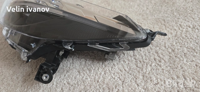 ляв лед фар за тойота корола крос, снимка 4 - Части - 53218661