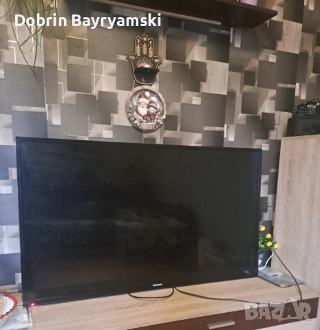 Телефункен 50"