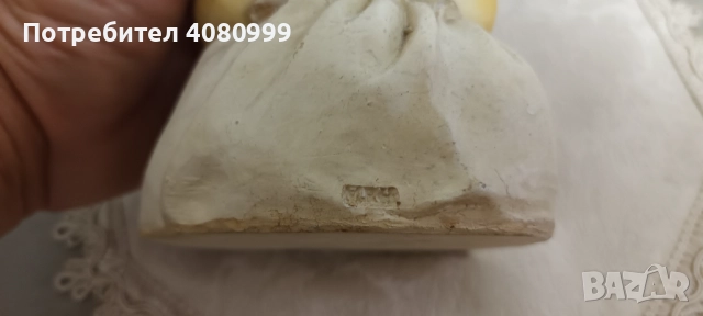 Фигурка "Къдраво момиченце с капела в скута", клей, мисля. , снимка 8 - Колекции - 51969110