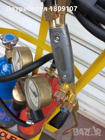 Мобилен оксижен с 2 х 6.5 литра бутилки , снимка 5 - Други инструменти - 49761769