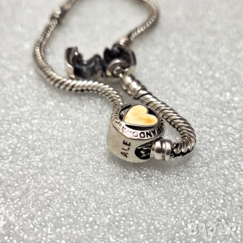 Оригинална Сребърна Гривна PANDORA с Талисман "Сърце от злато"-12.29 грама, снимка 8 - Гривни - 50796685