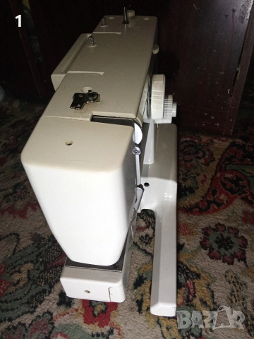 Шевна машина Victoria, снимка 6 - Шевни машини - 52944580