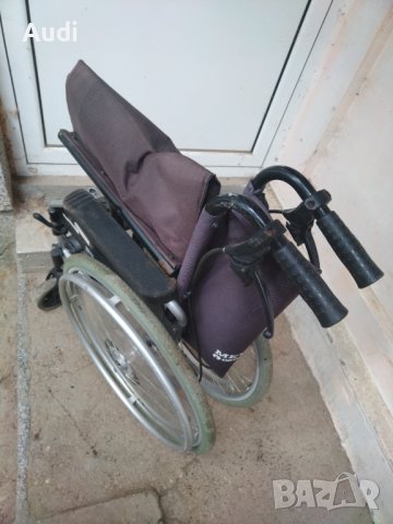 Сгъваема инвалидна рингова количка MEYRA ORTOPEDIA за възрастни, оперирани, трудно подвижни хора. Ко, снимка 2 - Инвалидни колички - 41490933