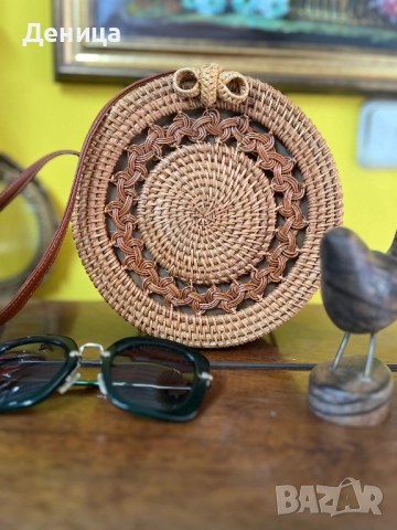 Има  още време за тази красавица🫶 Ръчно плетена, кожена дръжка, снимка 8 - Чанти - 51638190