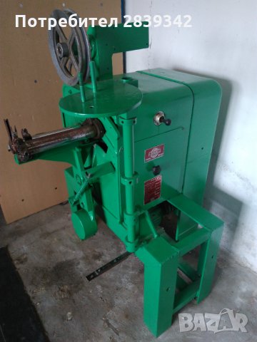 Машина за бобиниране и накатяване