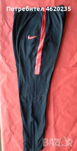 Nike размер S, снимка 3 - Спортни дрехи, екипи - 52265774