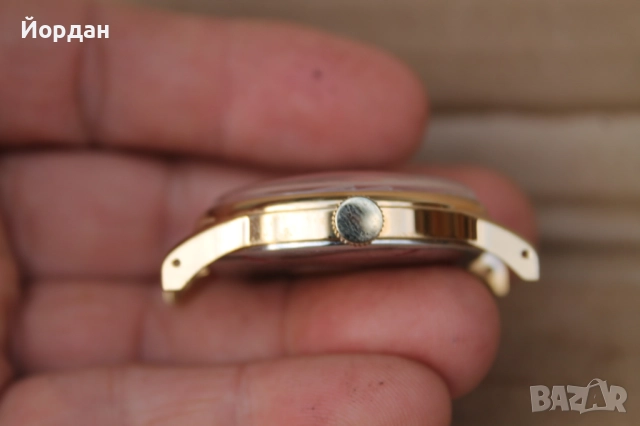 Мъжки кварцов часовник ''Accurist'', снимка 4 - Мъжки - 52630528