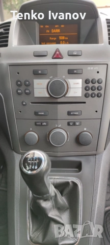 Opel Zafira B 1.9 CDTI, снимка 10 - Автомобили и джипове - 53716354
