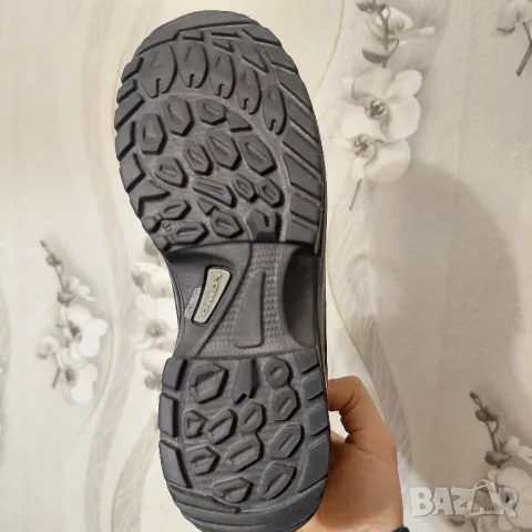 Lowa Taurus 2 GTX Mid GORE-TEX водоустойчиви туристически обувки номер 41, снимка 7 - Други - 49625454