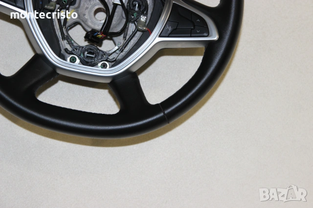 Кожен волан Dacia Duster (2022-2024г.) мултифункционален, снимка 4 - Части - 53129788