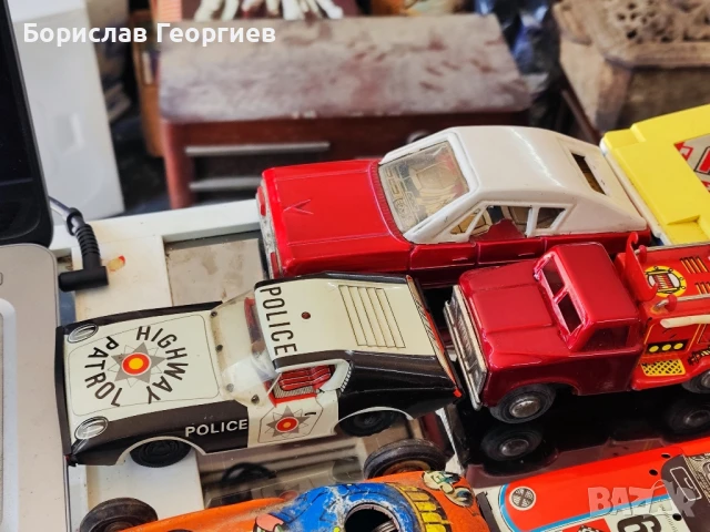 Лот ламаринени играчки коли, снимка 3 - Колекции - 51349463