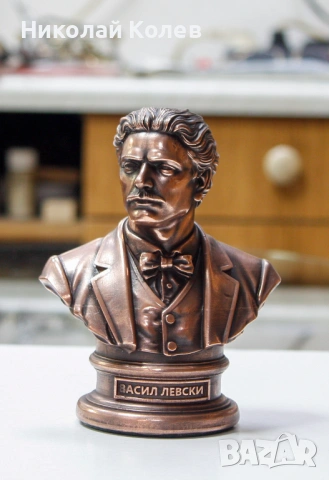 Статуетка-бюст на "Васил Левски".Медна галванопластика., снимка 2 - Статуетки - 53464007