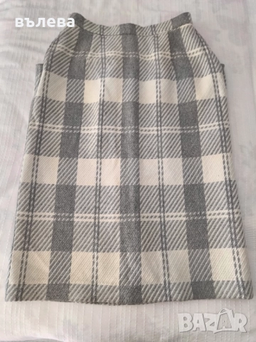 Пола вълнена права, снимка 3 - Поли - 51759298