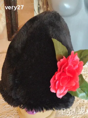 калпаци навуща и пояси , снимка 2 - Антикварни и старинни предмети - 44976521