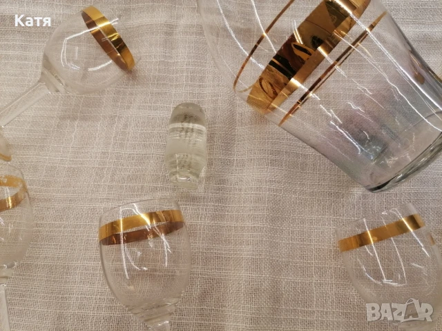 Ретро стъклени чаши и гарафа, снимка 6 - Чаши - 50665998