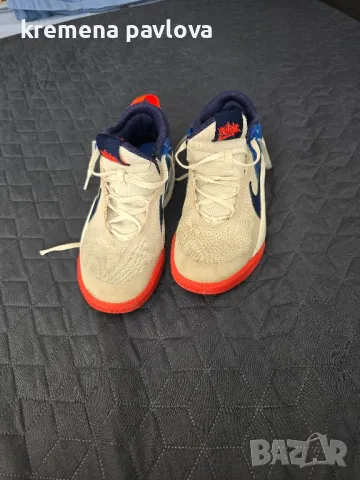 маратонки Nike , снимка 2 - Детски маратонки - 49469285