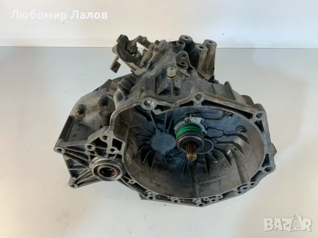 Скоростна кутия Opel Astra H,G Vectra C 2004г. 1.7CDTi 5495775, снимка 2 - Части - 49918329