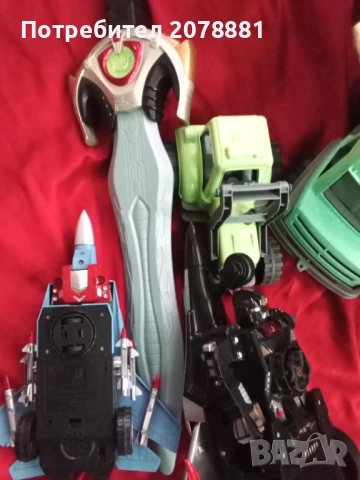 Самолети превръщали се в роботи, камиони и др, снимка 11 - Коли, камиони, мотори, писти - 52005507