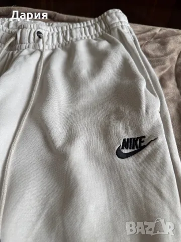 Долнище анцуг на Nike , снимка 2 - Спортни екипи - 50431772