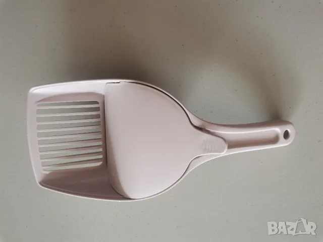 Нова Лопатка за котешка тоалетна с капак лилава 28х10см