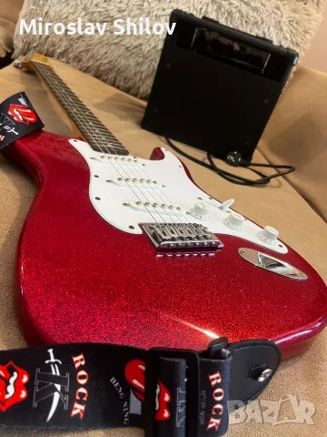 Продавам електрическа китара Fender Square с кубе, снимка 5 - Китари - 56010806
