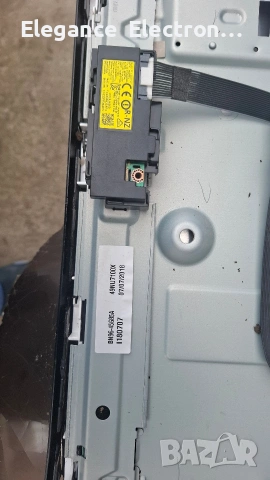 Платки за Samsung UE49NU7672U – работещи, счупен екран, снимка 11 - Части и Платки - 53405193