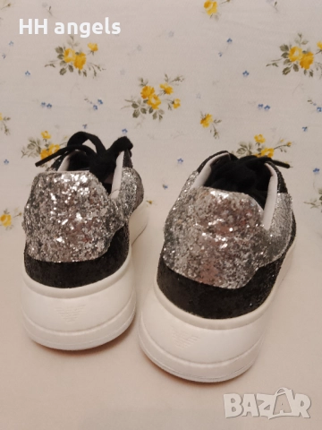 Emporio Armani нови сникърси с брокат, снимка 2 - Кецове - 52682402