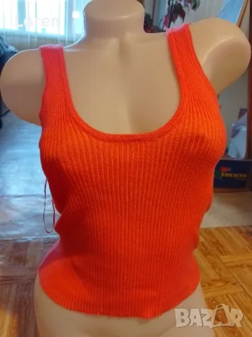 Потниче в оранджев цвят 