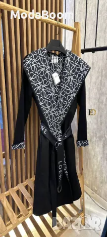 Loewe Дамски палта / два цвята , снимка 3 - Палта, манта - 48121802