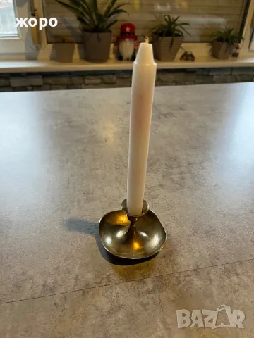 Стар бронзов свещник , снимка 1