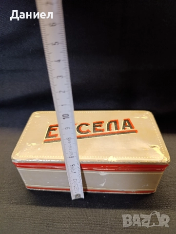 Стара метална кутия Ексела, снимка 3 - Антикварни и старинни предмети - 51782294