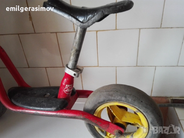 Детско колело , ролери и старо рибарско столче., снимка 3 - Екипировка - 29476956