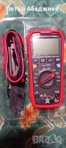 Професионален мултицет UNI-T-UT61E+ с калъф.
