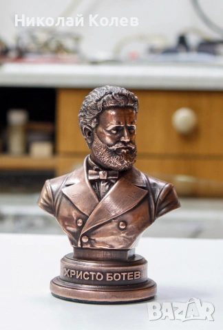 Статуетка-бюст на "Христо Ботев".Медна галванопластика., снимка 2 - Статуетки - 53494116
