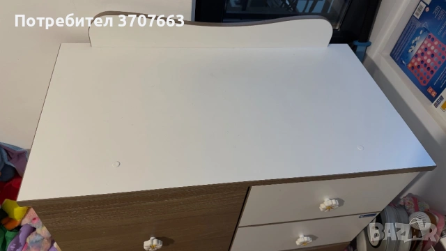 Бебешки скрин с много чекмеджета/шкаф, снимка 2 - Мебели за детската стая - 53512077