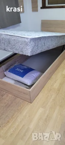 Продавам леглa с повдигаш механизъм и ракла, снимка 4 - Дивани и мека мебел - 44133518